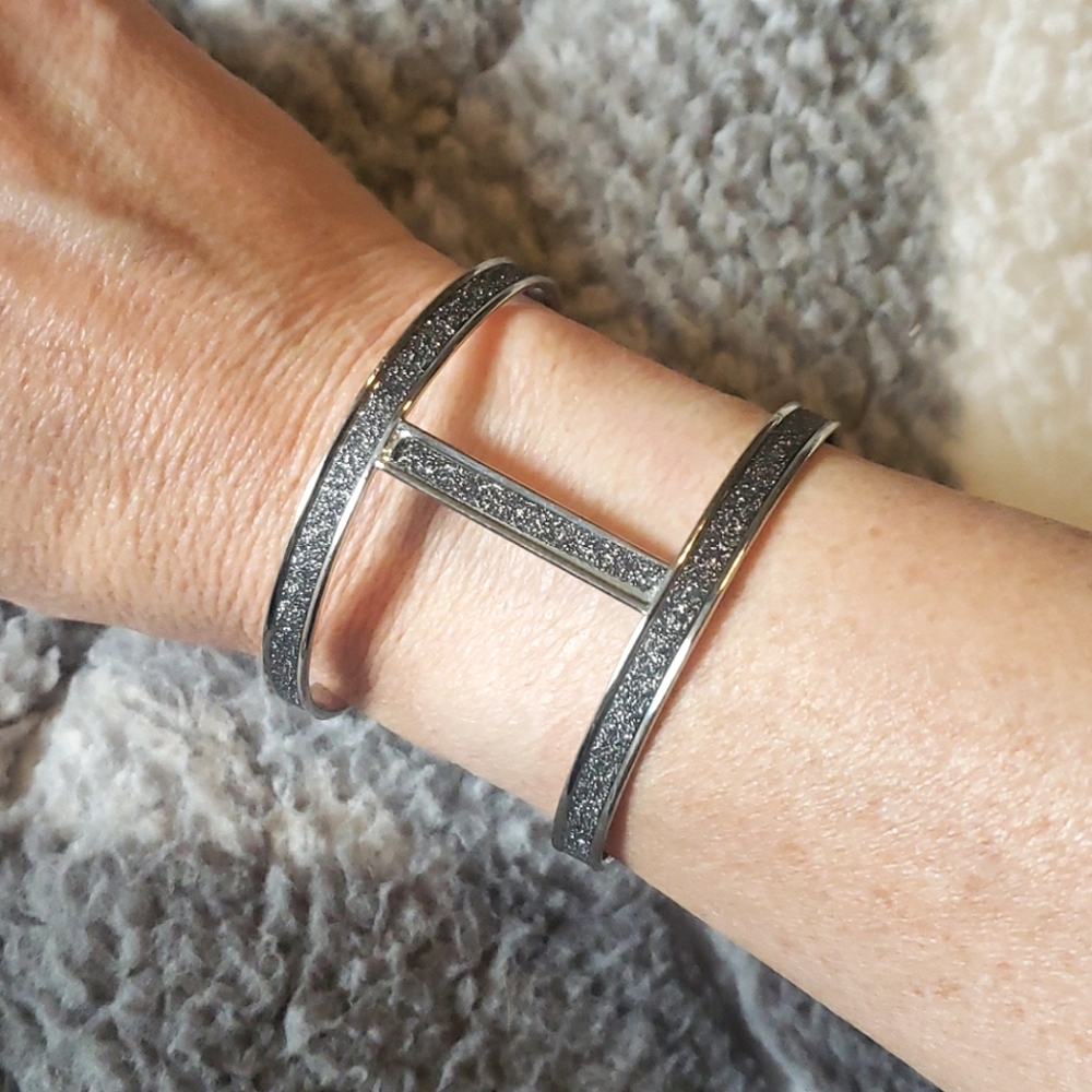 JLo bracelet